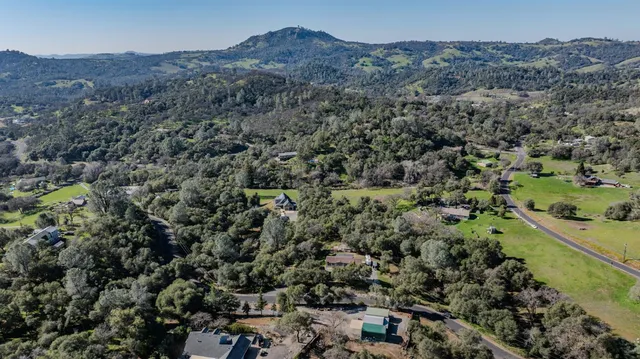 $450,000 | 4381 Lombardi Drive, Mokelumne Hill, CA 95245