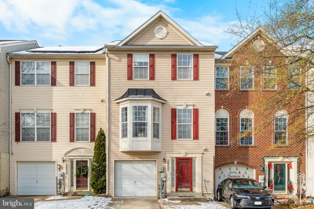 $3,000 | 2552 Blue Water Boulevard, Odenton, MD 21113