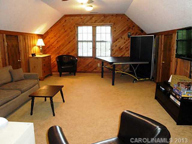 3242 Tatting Road Matthews, NC 28105 - Photo 8 of 16 Gallery Image 8