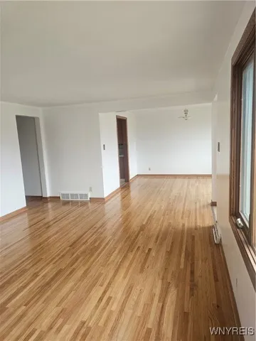 $2,000 | 44 Aurora Drive, Cheektowaga, NY 14215