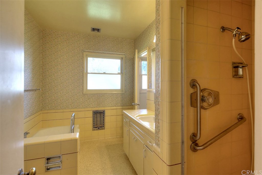 3890 Shadow Grove Road Pasadena, CA 91107 - Photo 25 of 33