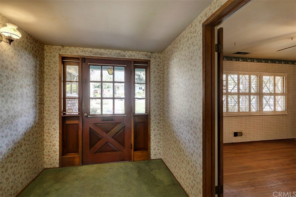 3890 Shadow Grove Road Pasadena, CA 91107 - Photo 6 of 33