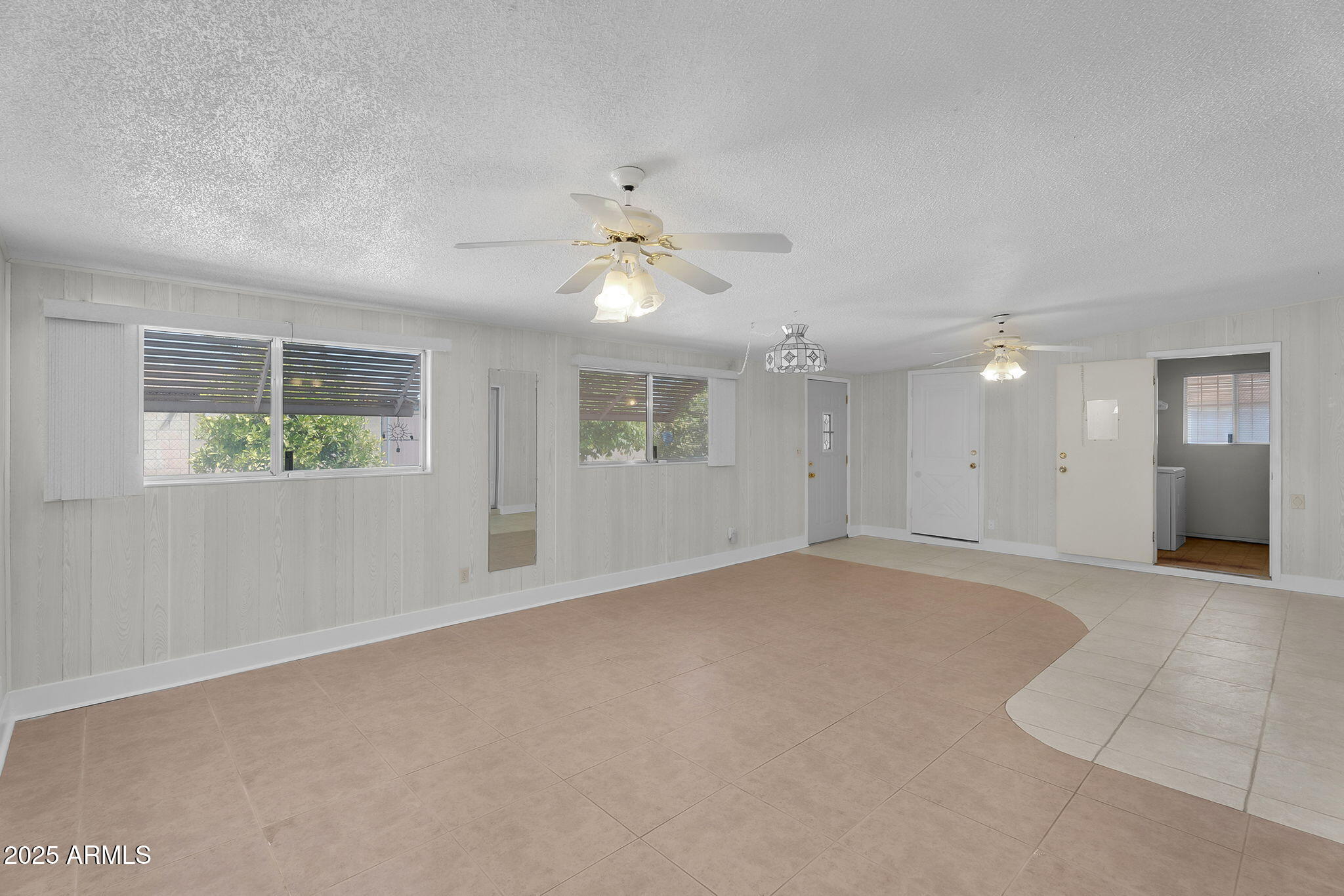 1023 South Ocotillo Drive Apache Junction, AZ 85120 - Photo 18 of 22 Arizona Room