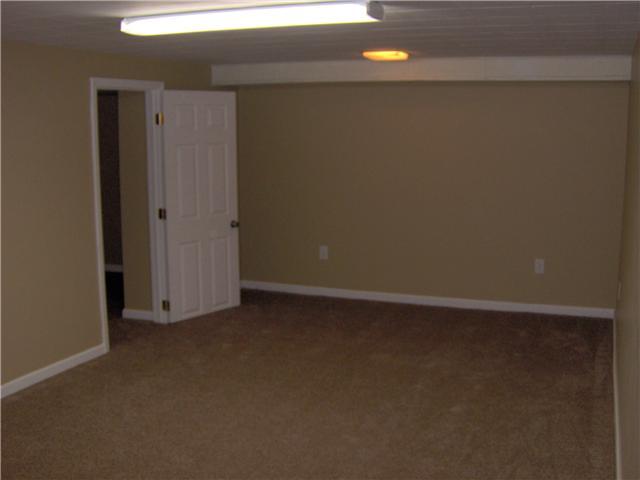 1545 Picard Road Columbus, OH 43227 - Photo 3 of 3 Gallery Image 3
