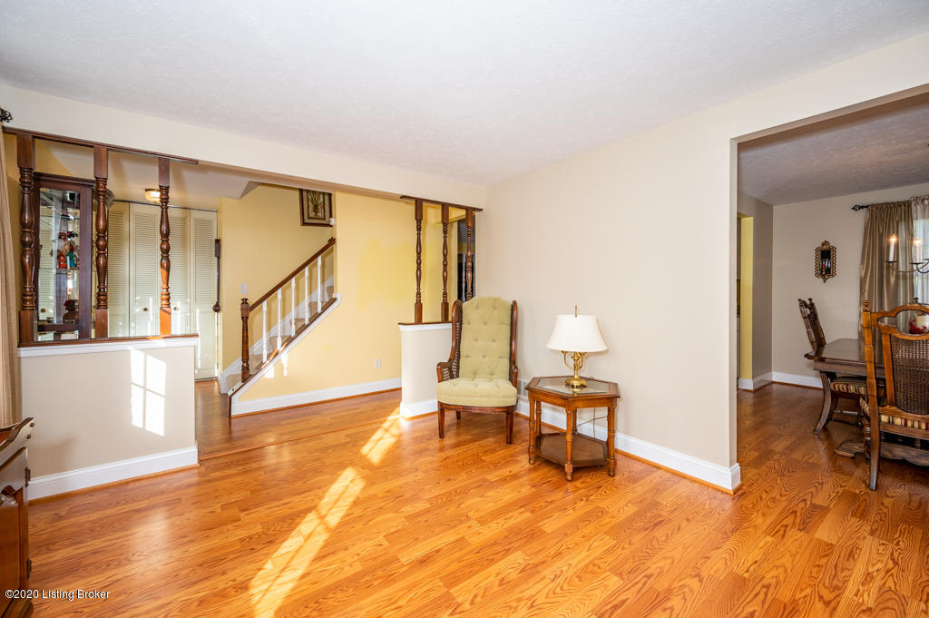6509 Mandeville Road Louisville, KY 40228 - Photo 5 of 53 DN1_4264
