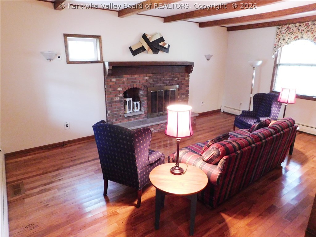 122 Casto Road Charleston, WV 25313 - Photo 3 of 29 Gallery Image 3