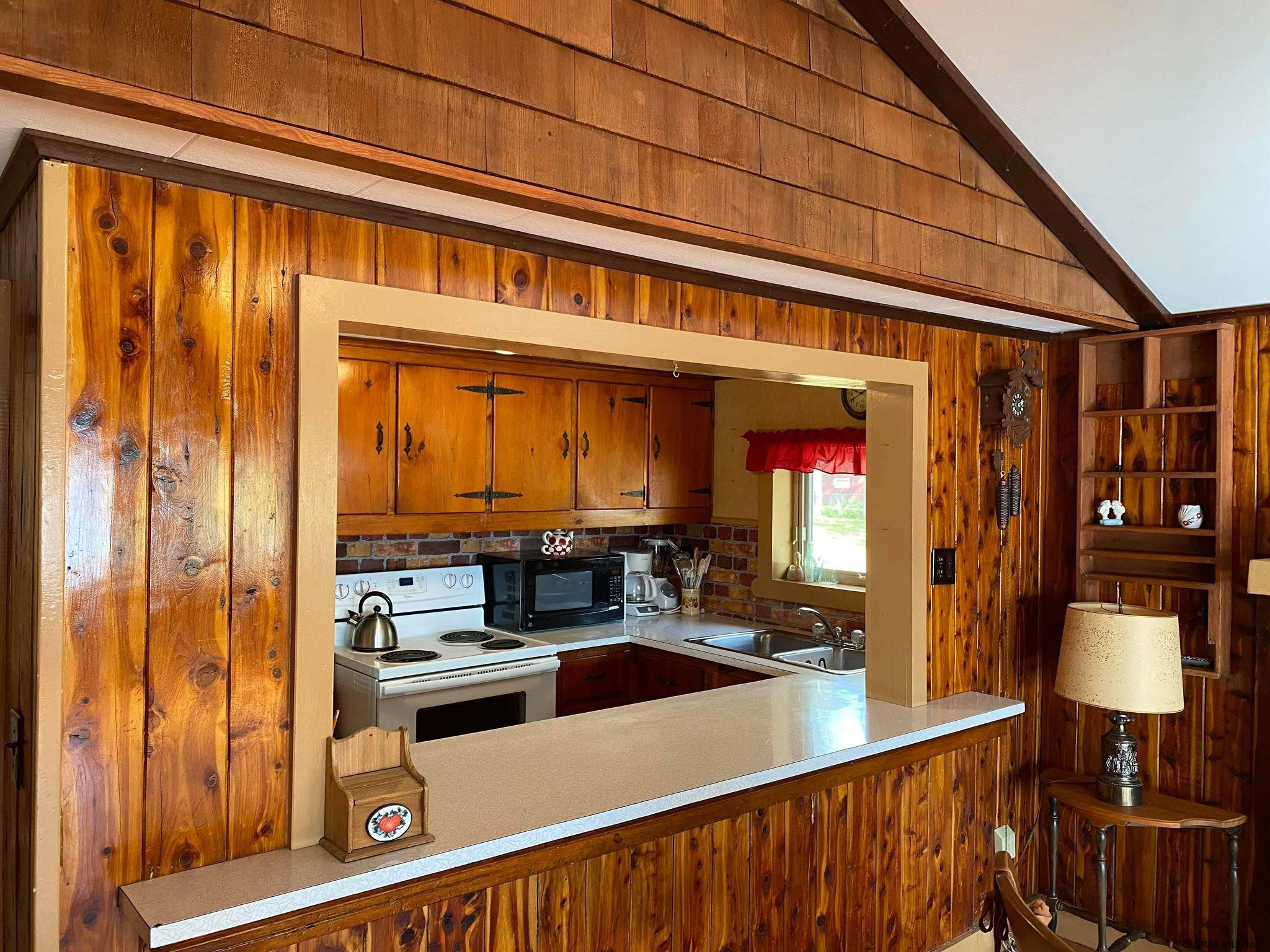 584 Lake Road Crown Point, NY 12928 - Photo 16 of 81 Photo 16