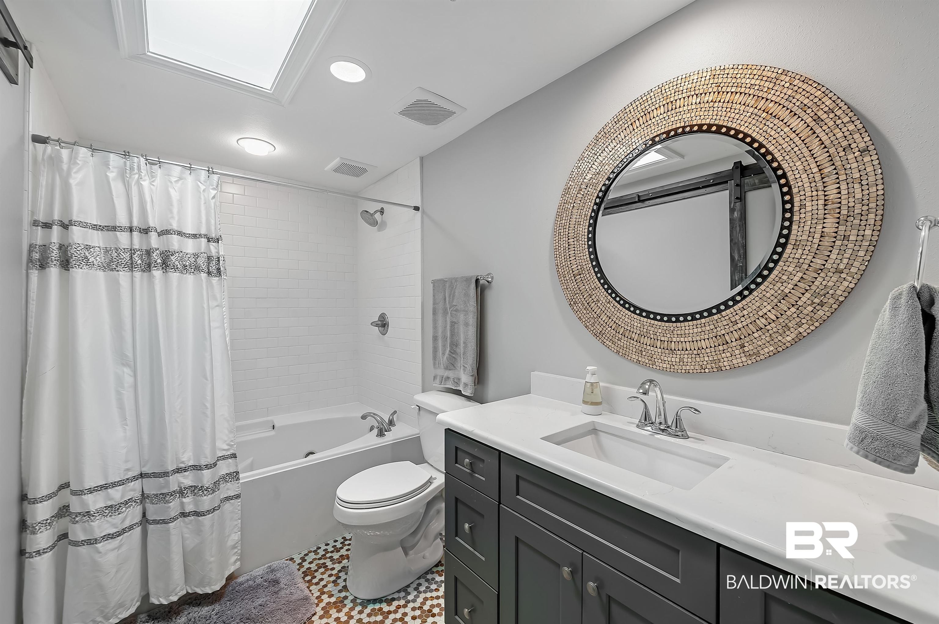 27800 Canal Road, Unit 513 Orange Beach, AL 36561 - Photo 23 of 39 Bath