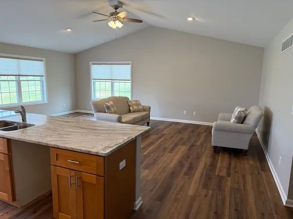 $352,900 | 730 Keller Drive, Dixon, IL 61021