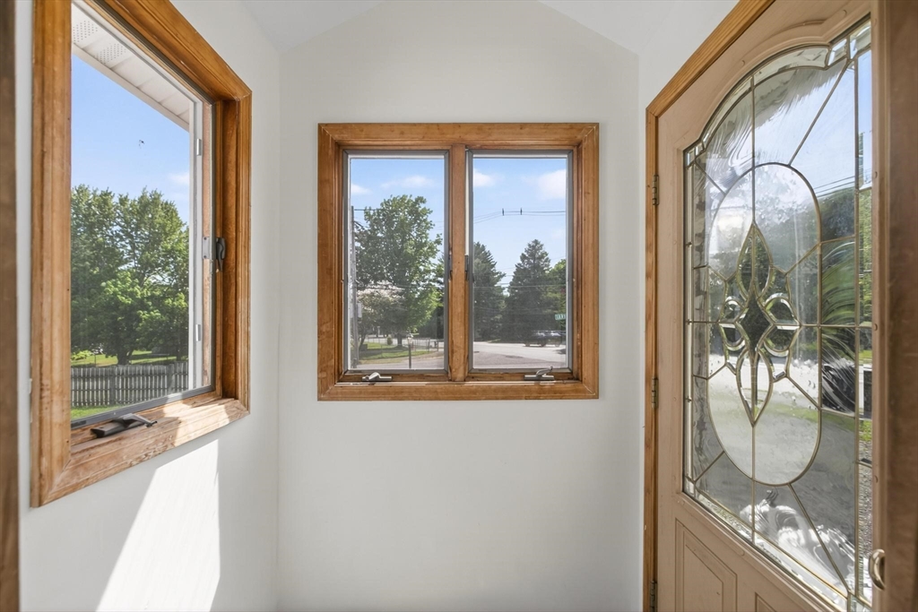 2 Herrick Road Peabody, MA 01960 - Photo 7 of 42