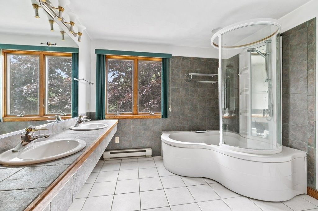 111 Lepes Road Portsmouth, RI 02871 - Photo 24 of 44