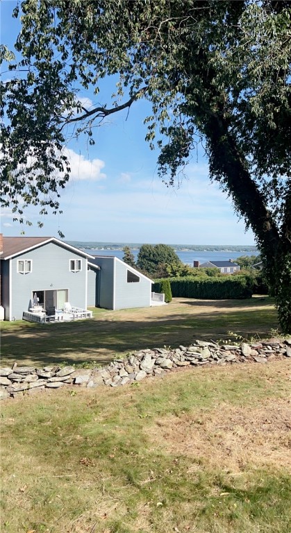 111 Lepes Road Portsmouth, RI 02871 - Photo 3 of 44