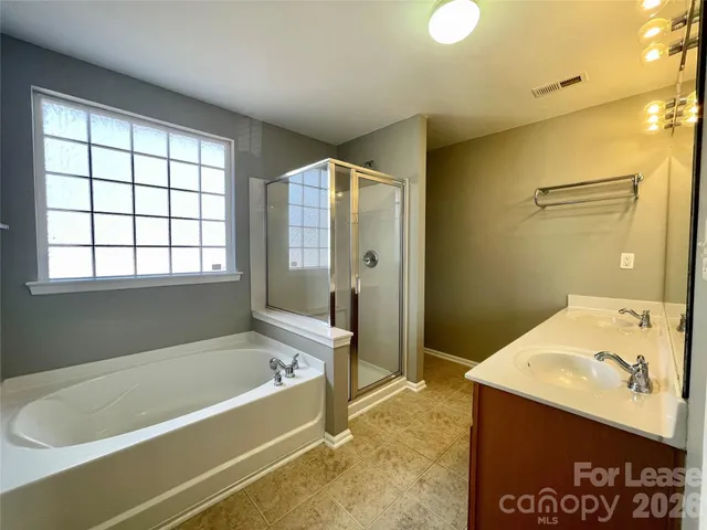 $2,550 | 13722 Delstone Drive, Huntersville, NC 28078