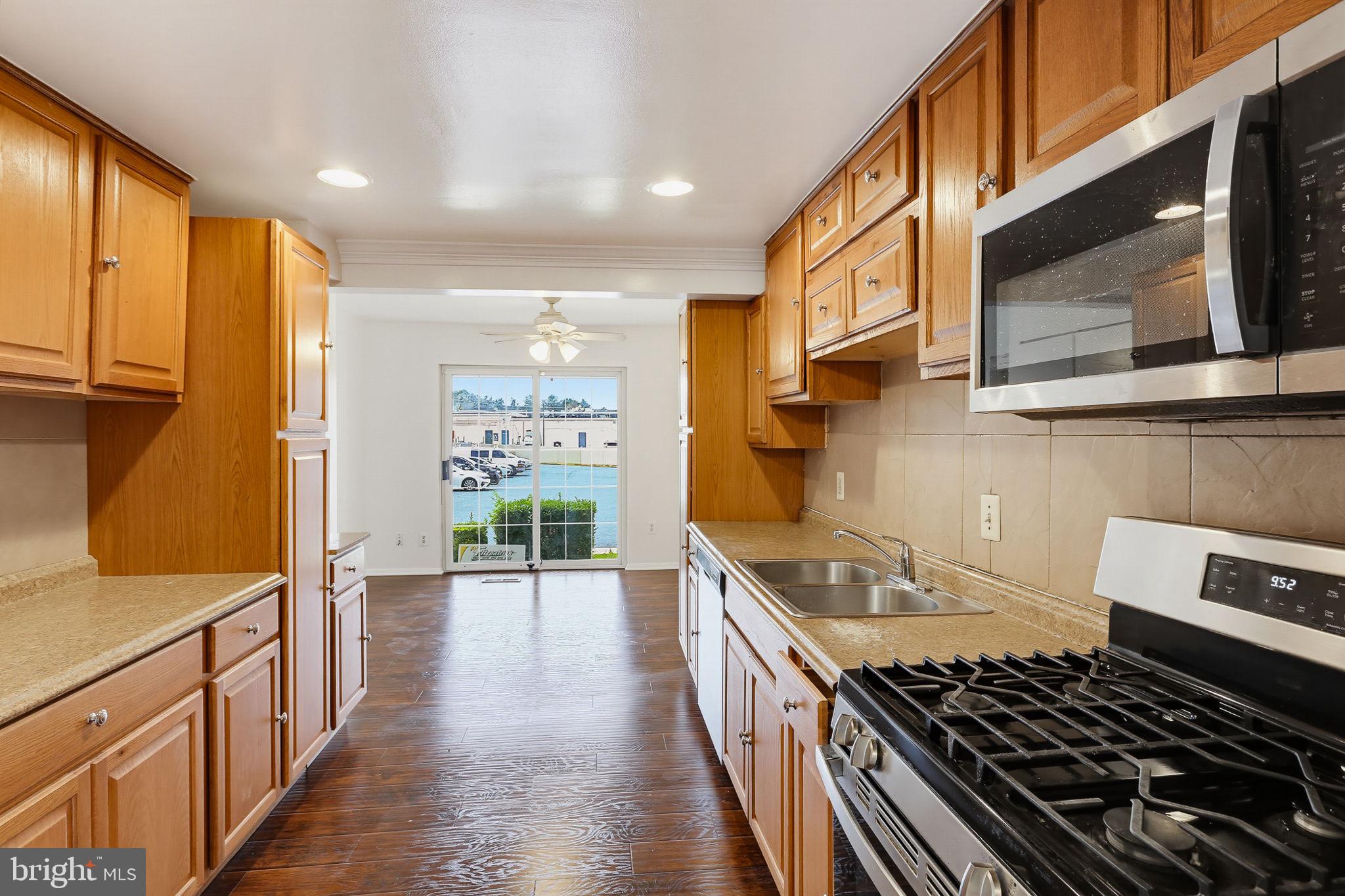 14423 Innsbruck Court, Unit 3M Silver Spring, MD 20906 - Photo 12 of 39 Gallery Image 12