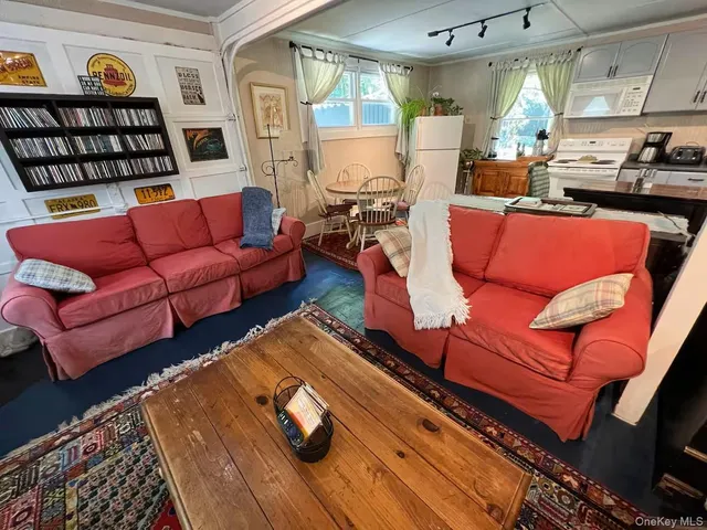 $2,250 | 149 Jaycox Road, Cold Spring, NY 10516