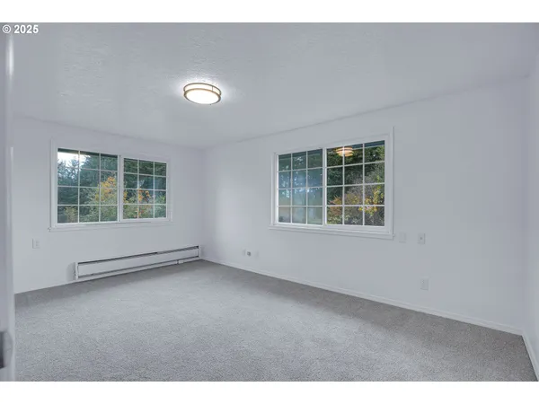 $599,000 | 20320 Southeast Walgren Road, Damascus, OR 97089