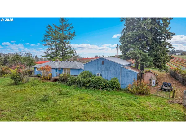 $599,000 | 20320 Southeast Walgren Road, Damascus, OR 97089