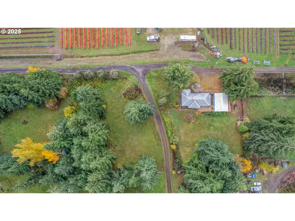 $599,000 | 20320 Southeast Walgren Road, Damascus, OR 97089