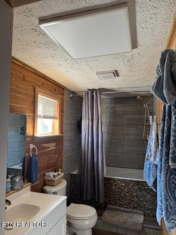 120 Volunteer Road Monterey, TN 38574 - Photo 26 of 53 master bath ceiling painted