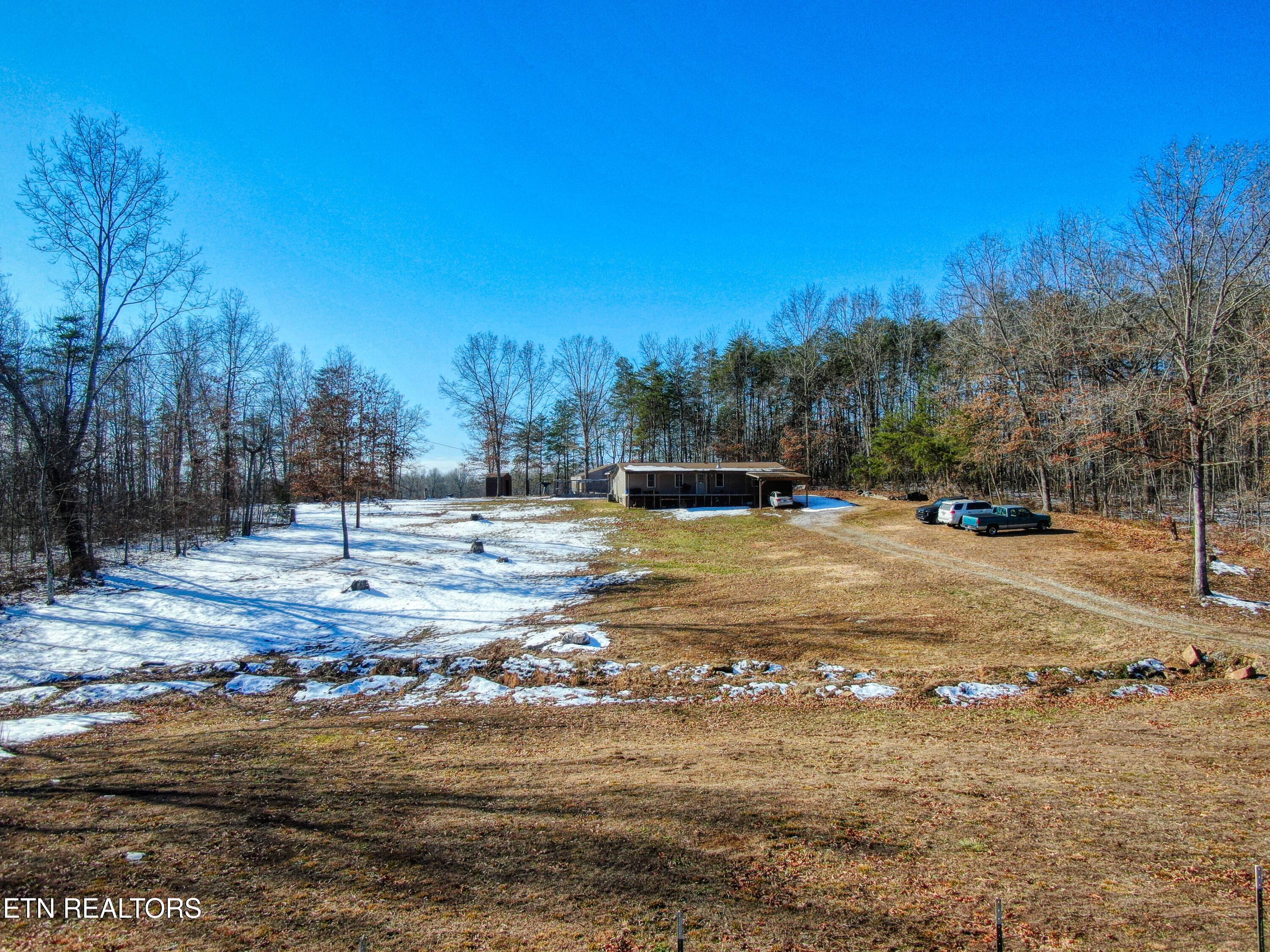 120 Volunteer Road Monterey, TN 38574 - Photo 39 of 53 18