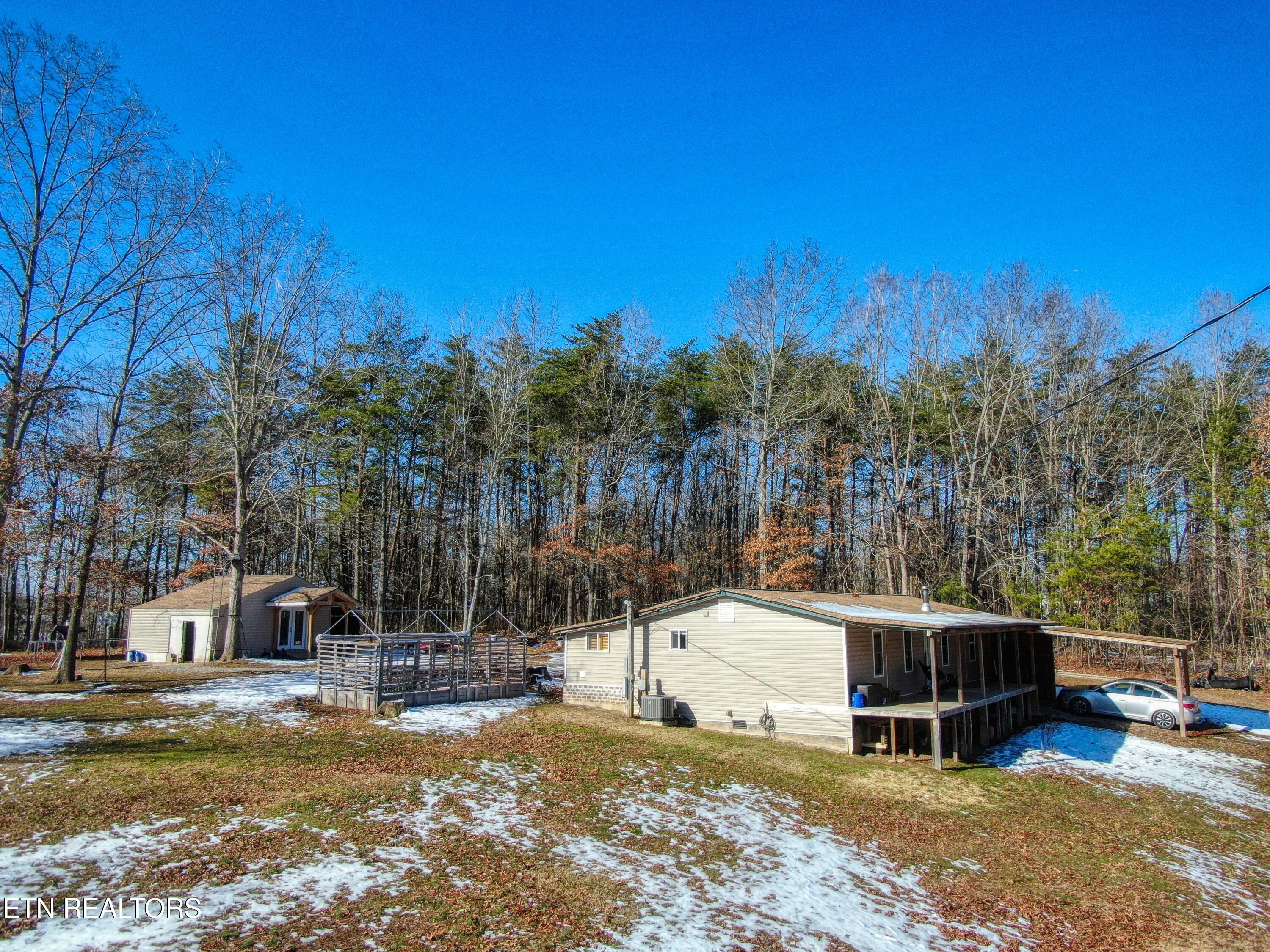 120 Volunteer Road Monterey, TN 38574 - Photo 44 of 53 21