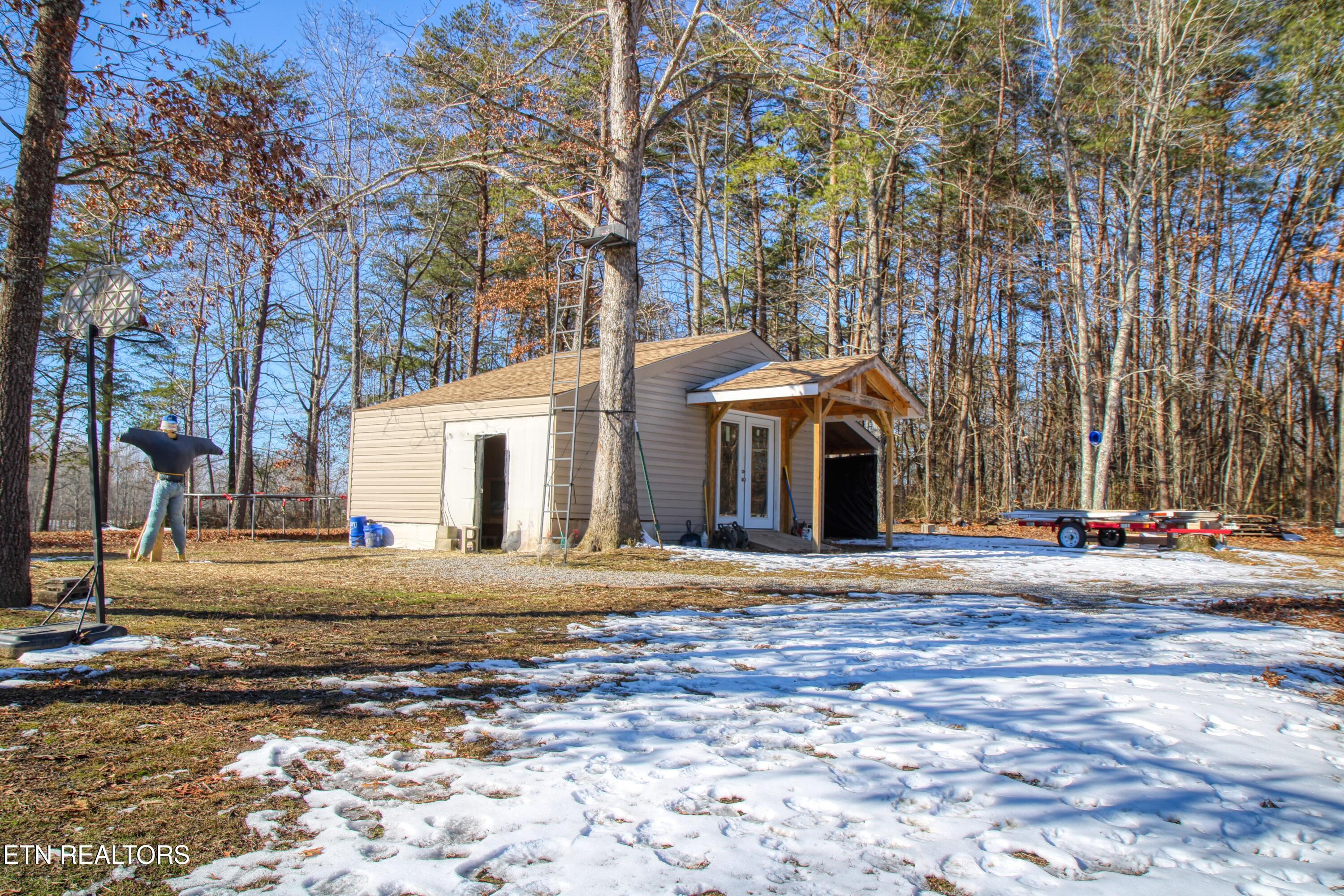 120 Volunteer Road Monterey, TN 38574 - Photo 46 of 53 24