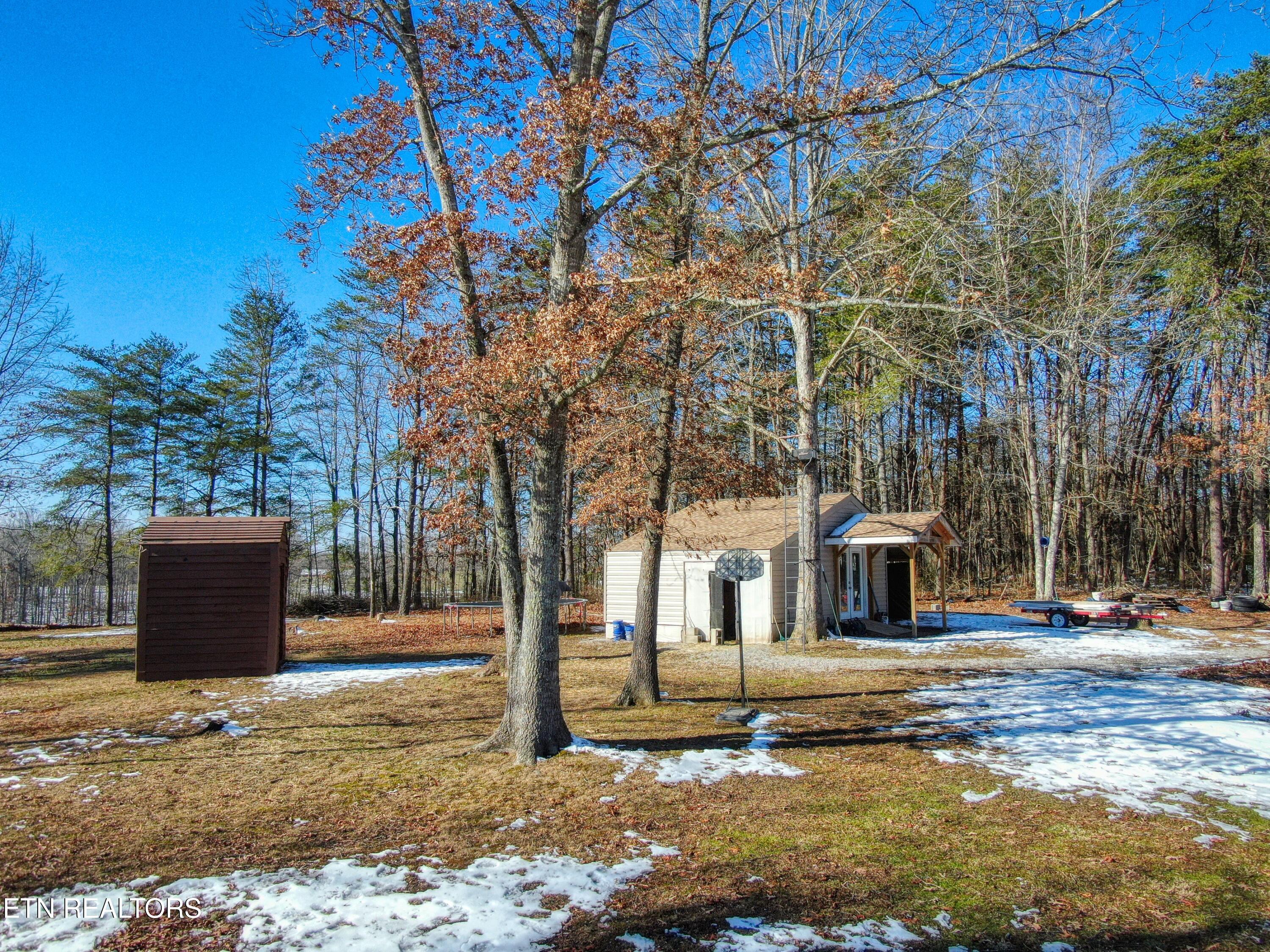 120 Volunteer Road Monterey, TN 38574 - Photo 49 of 53 27
