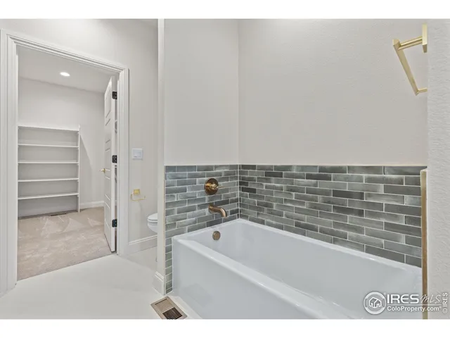 $697,850 | 215 57th Avenue, Greeley, CO 80634