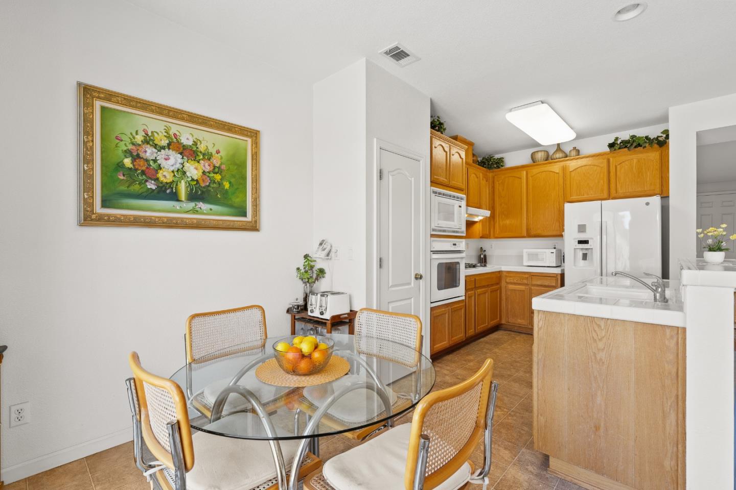 1085 Oakpoint Drive Bay Point, CA 94565 - Photo 11 of 46