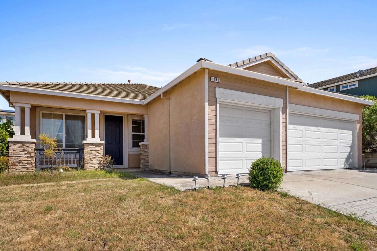 1085 Oakpoint Drive Bay Point, CA 94565 - Photo 4 of 46