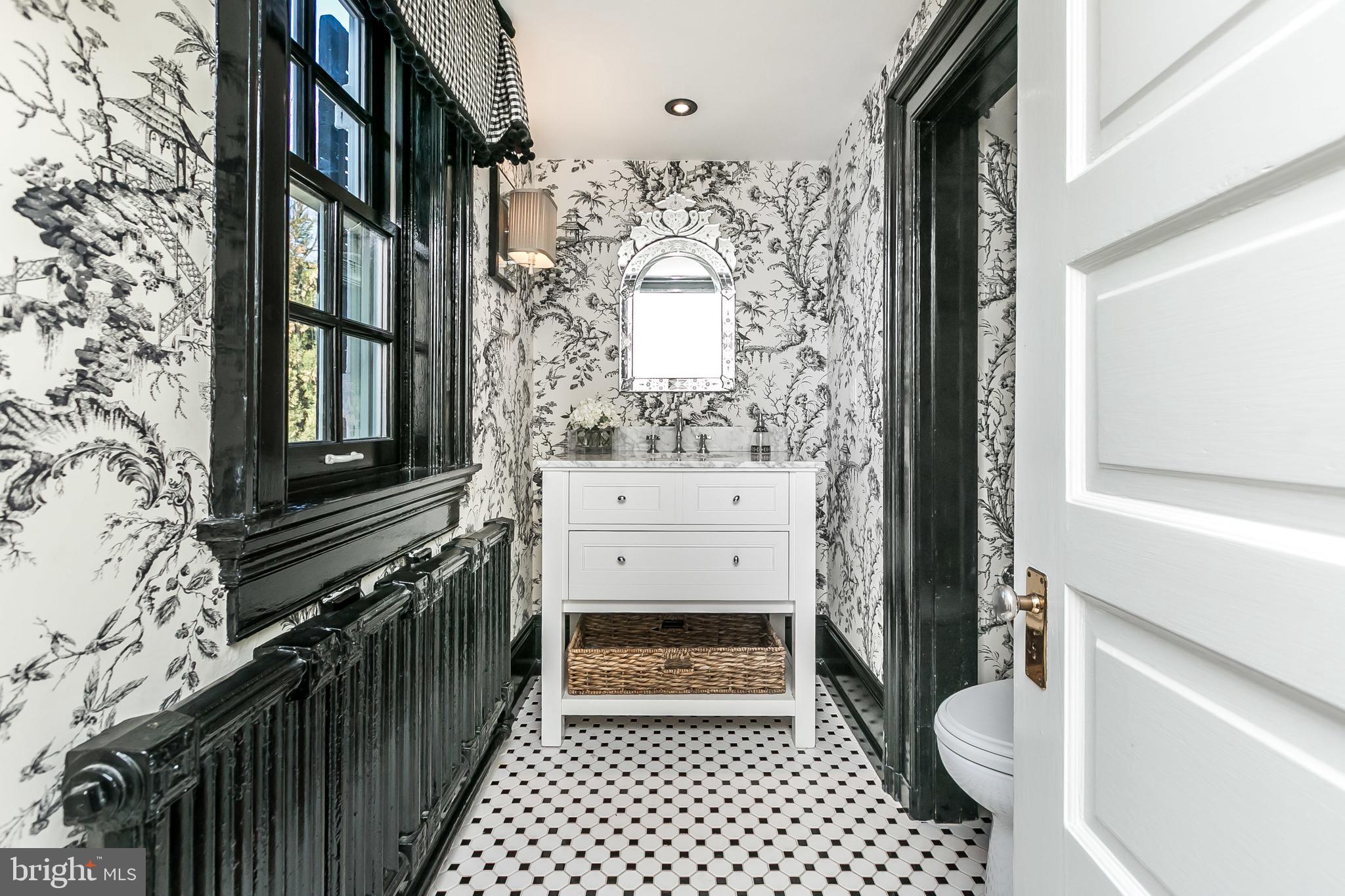 204 Ridgewood Road Baltimore, MD 21210 - Photo 15 of 71