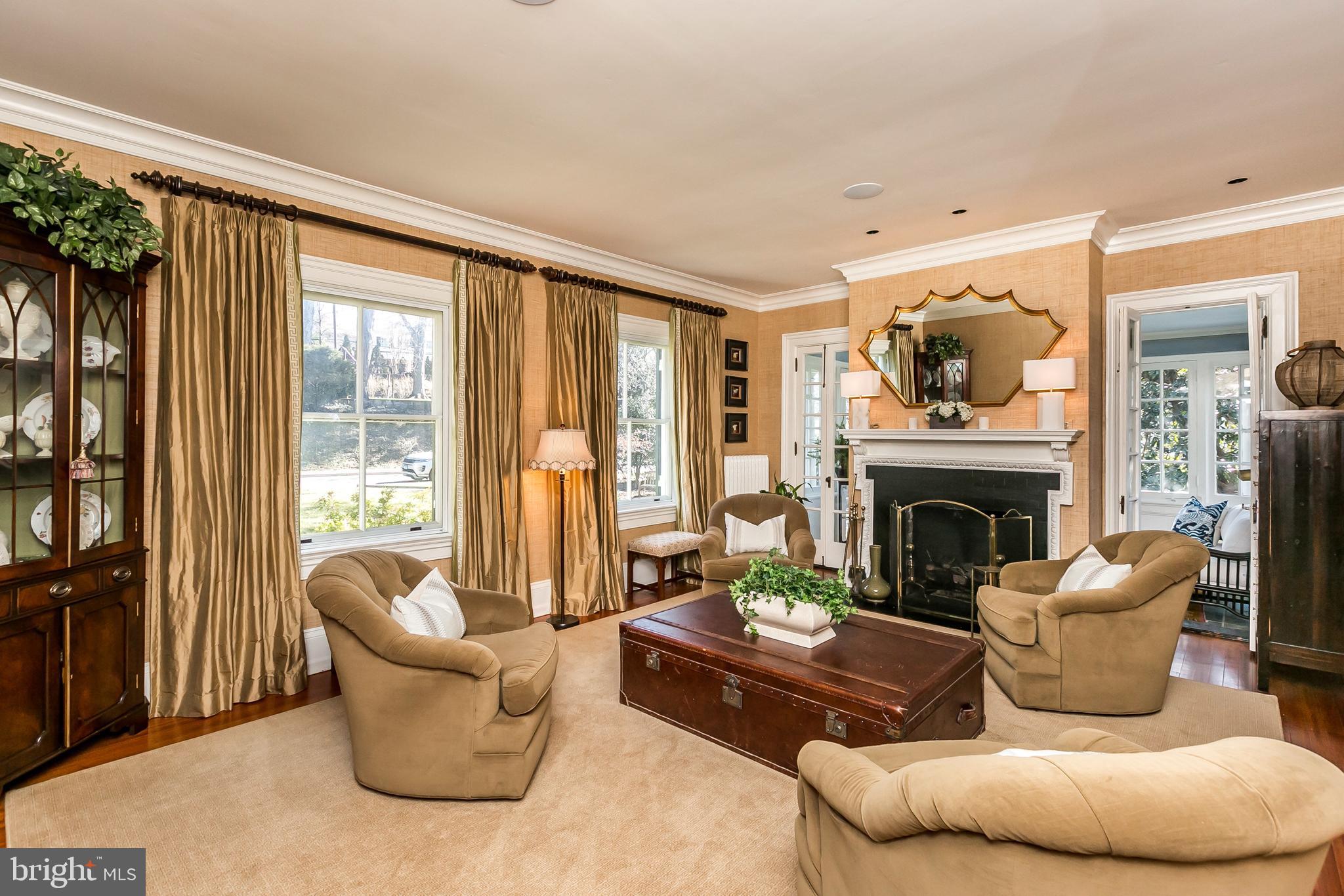 204 Ridgewood Road Baltimore, MD 21210 - Photo 7 of 71