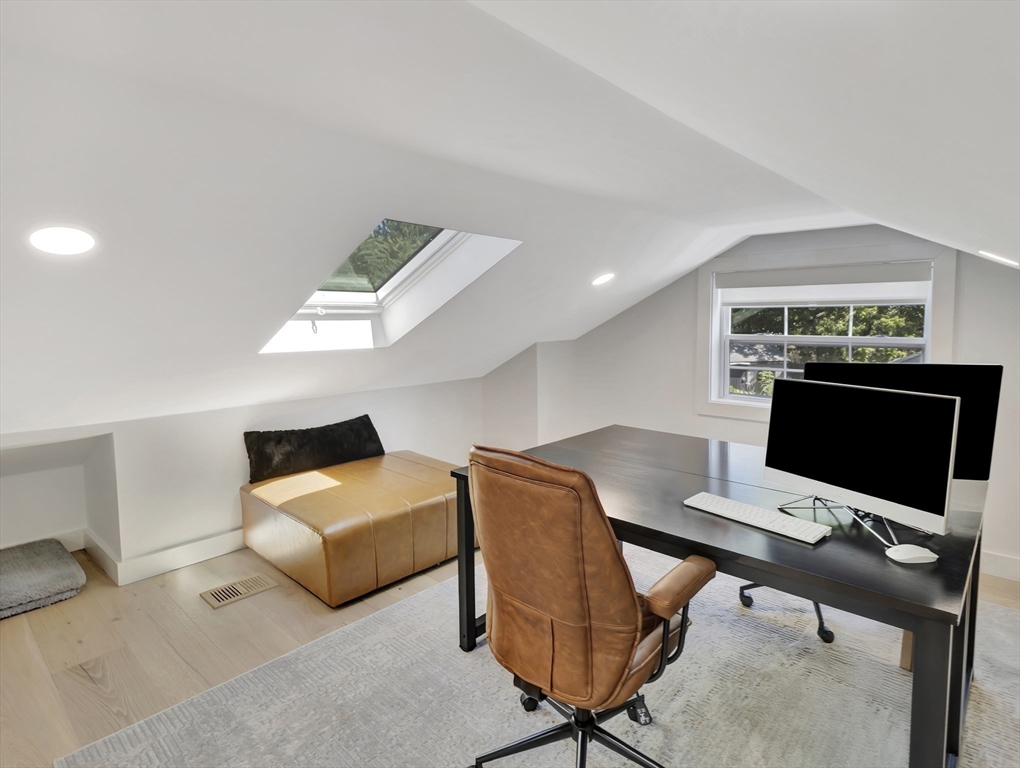 15 Appleton Street Saugus, MA 01906 - Photo 24 of 41 a workspace with furniture and lamp