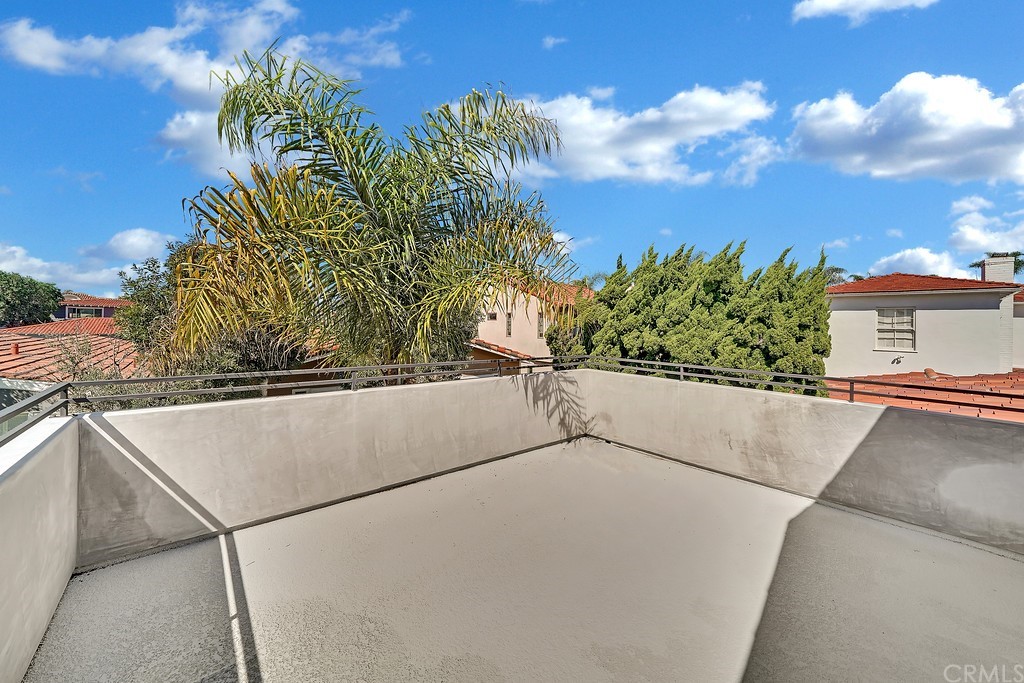 119 Via Nice Newport Beach, CA 92663 - Photo 22 of 30