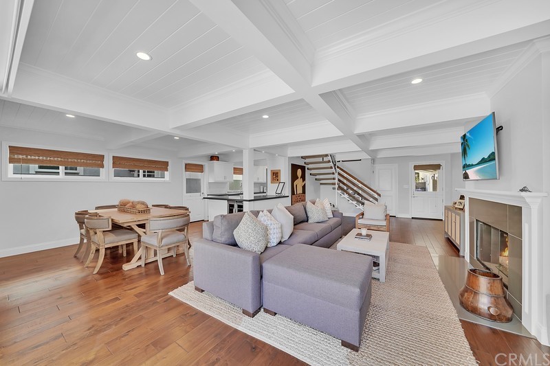 119 Via Nice Newport Beach, CA 92663 - Photo 6 of 30 a living room with furniture and a wooden floor