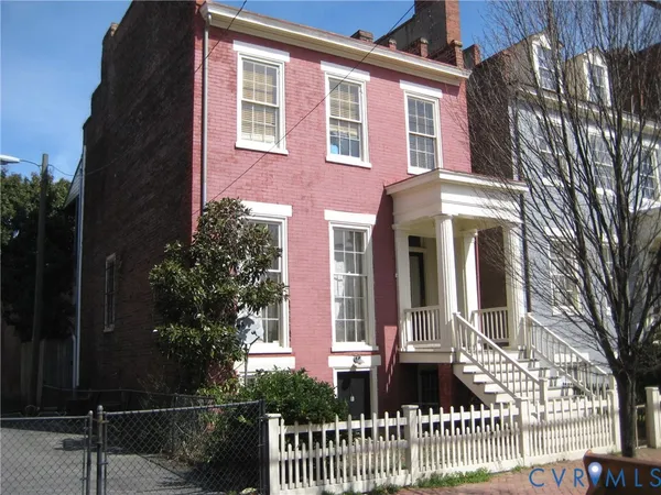 $1,295 | 12 West Clay Street, Unit B, Richmond, VA 23220