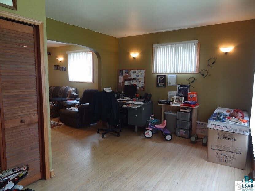 1620 Iowa Avenue Superior, WI 54880 - Photo 5 of 12