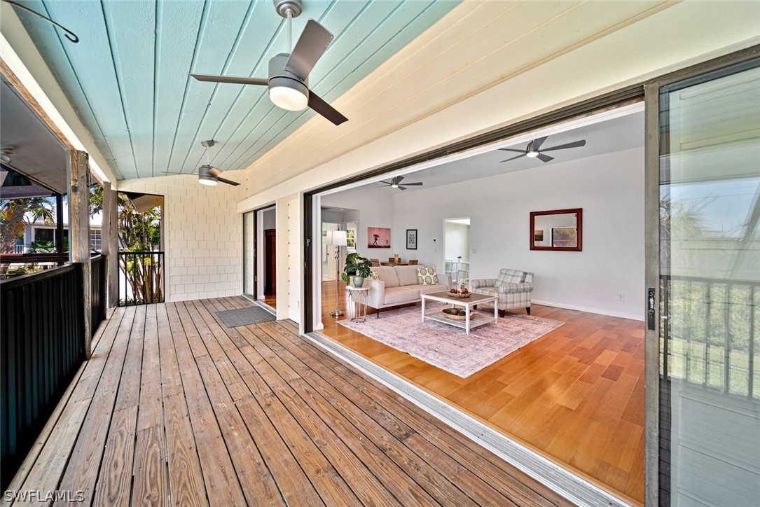1376 Sand Castle Road Sanibel, FL 33957 - Photo 17 of 40