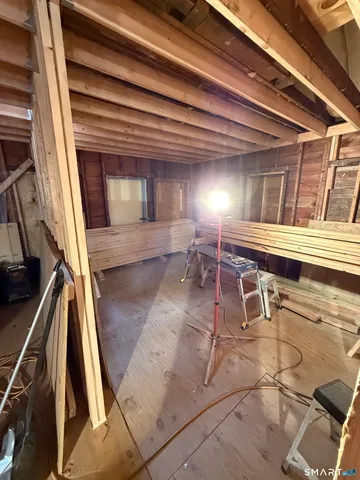 $269,000 | 141 Poquonnock Road, Groton, CT 06340