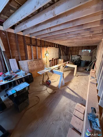 $269,000 | 141 Poquonnock Road, Groton, CT 06340