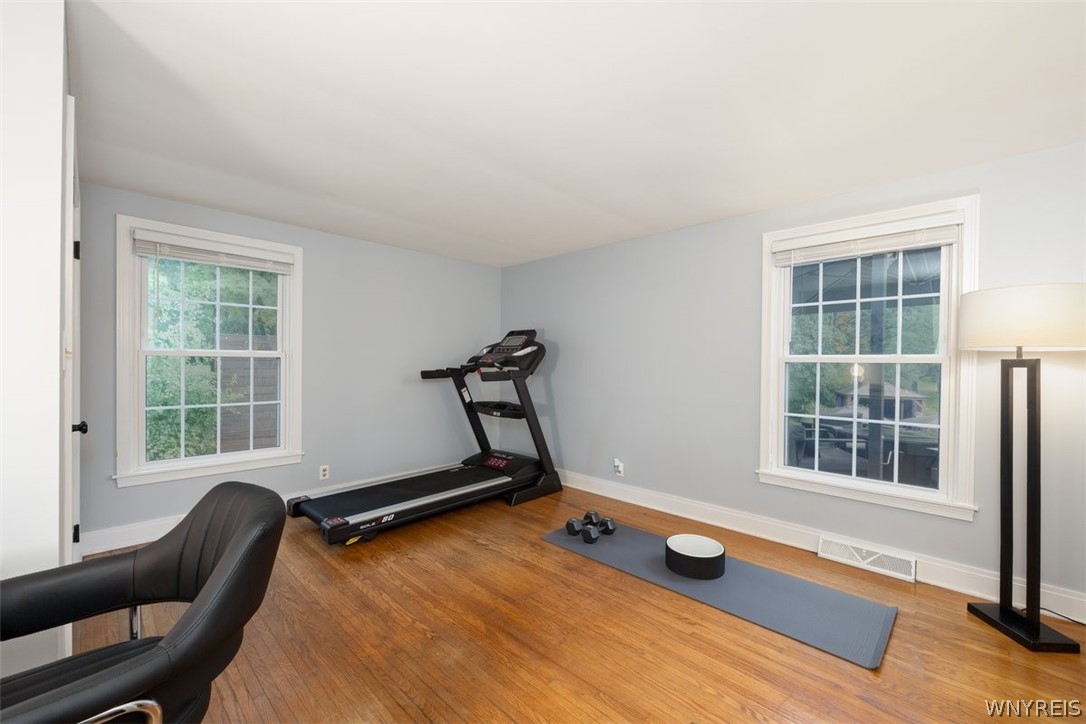 7217 Quaker Road Orchard Park, NY 14127 - Photo 12 of 25 Bedroom