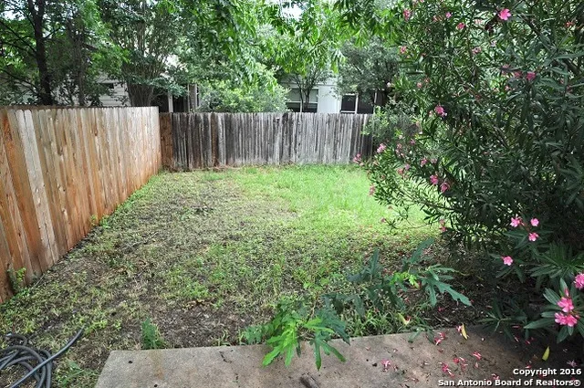 $1,400 | 9007 Arch Bridge, San Antonio, TX 78254