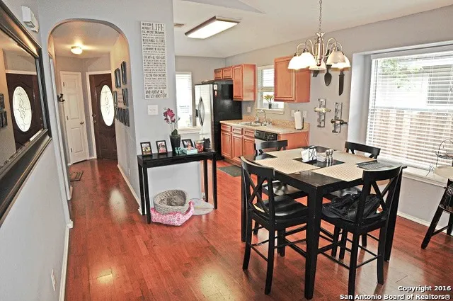 $1,400 | 9007 Arch Bridge, San Antonio, TX 78254