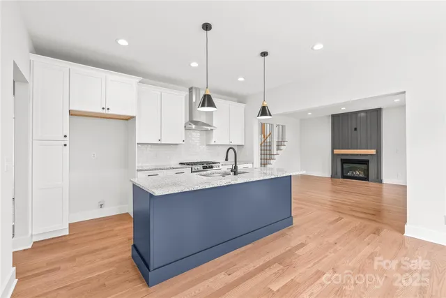 $609,000 | 3646 46th Avenue Northeast, Hickory, NC 28601