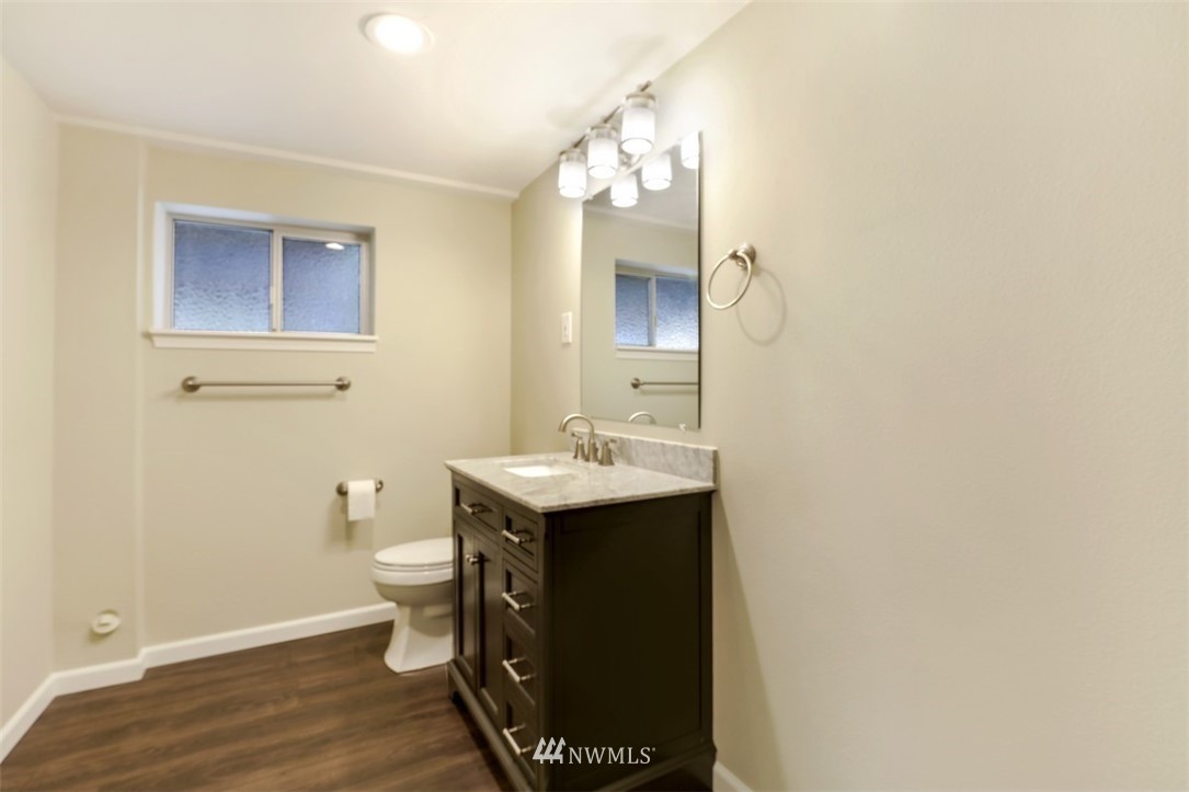 13820 Southeast 142nd Street Renton, WA 98059 - Photo 15 of 16 Gallery Image 15