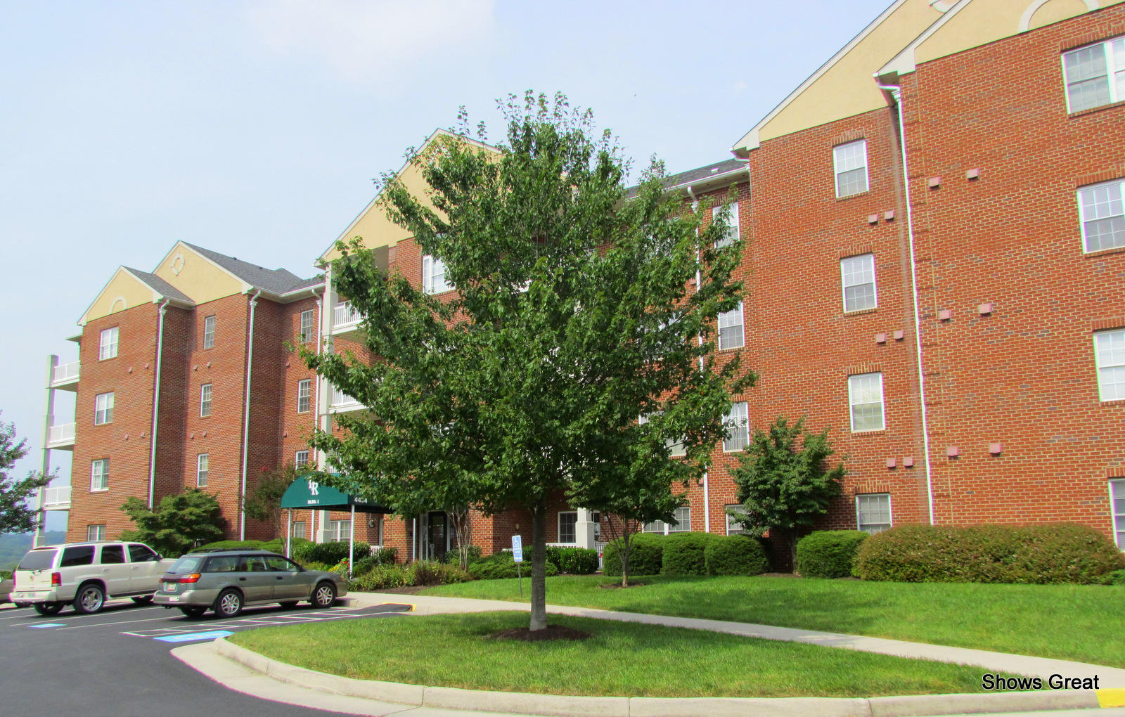 4438 Pheasant Ridge Road, Unit 402 Roanoke, VA 24014 - Photo 1 of 30 Front
