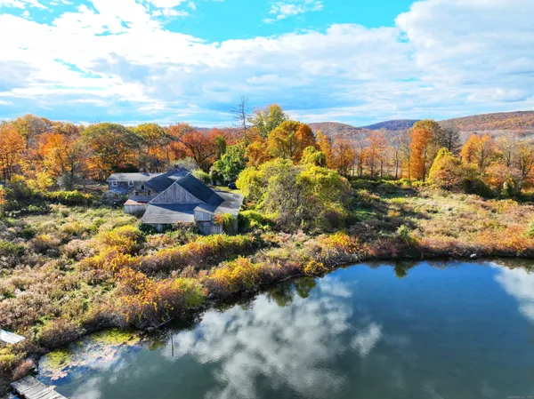 $995,000 | 308 Skiff Mountain Road, Kent, CT 06757