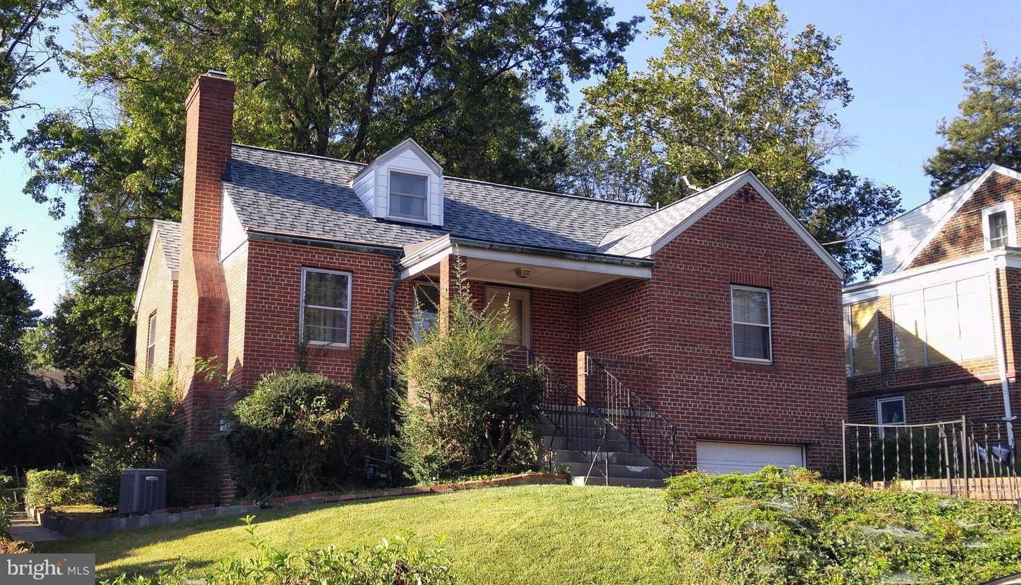 2009 Amherst Road Hyattsville, MD 20783 - Photo 1 of 1 Exterior (Front)