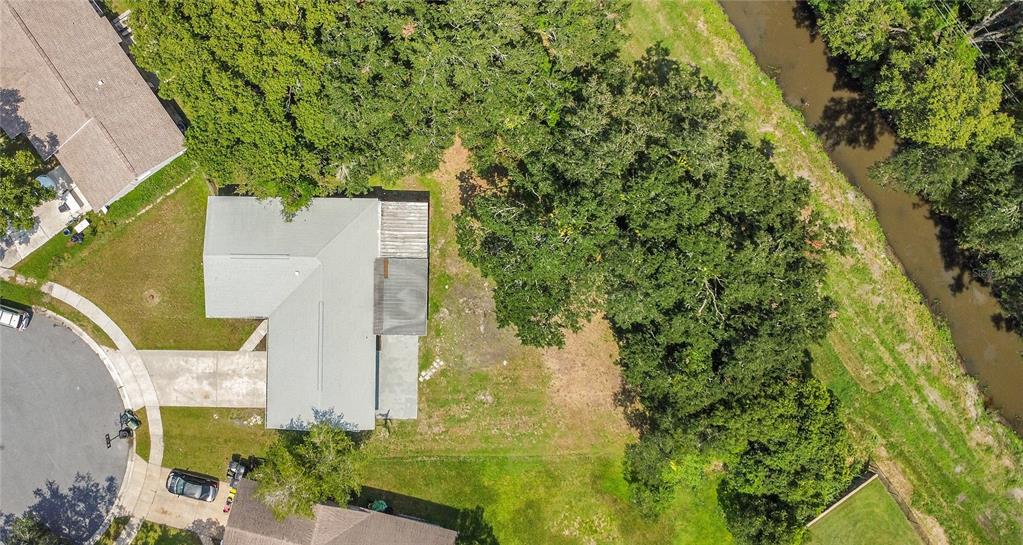 1914 Bonanza Court Winter Park, FL 32792 - Photo 2 of 33 view of a garden