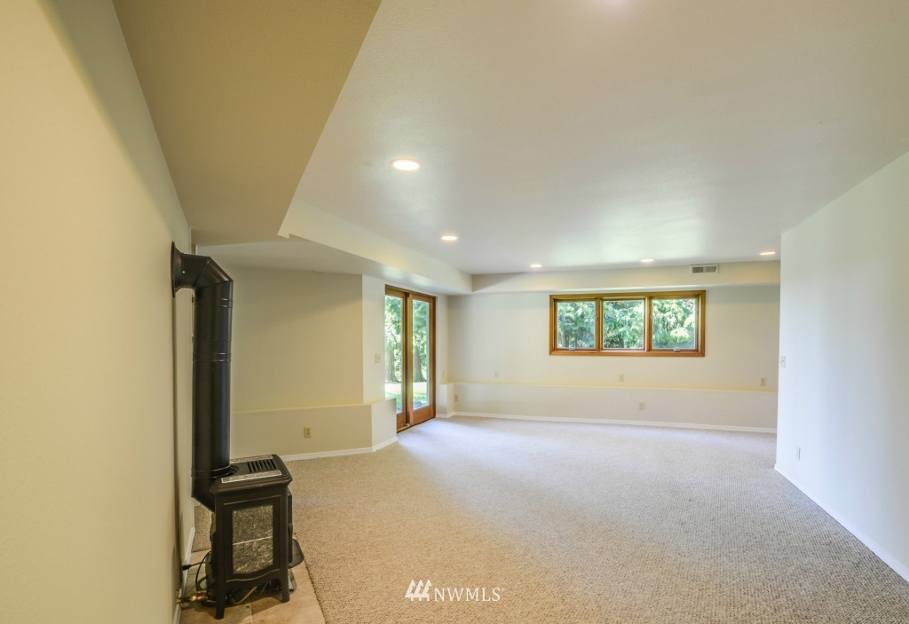 19011 County Line Road Stanwood, WA 98292 - Photo 14 of 25 Gallery Image 14
